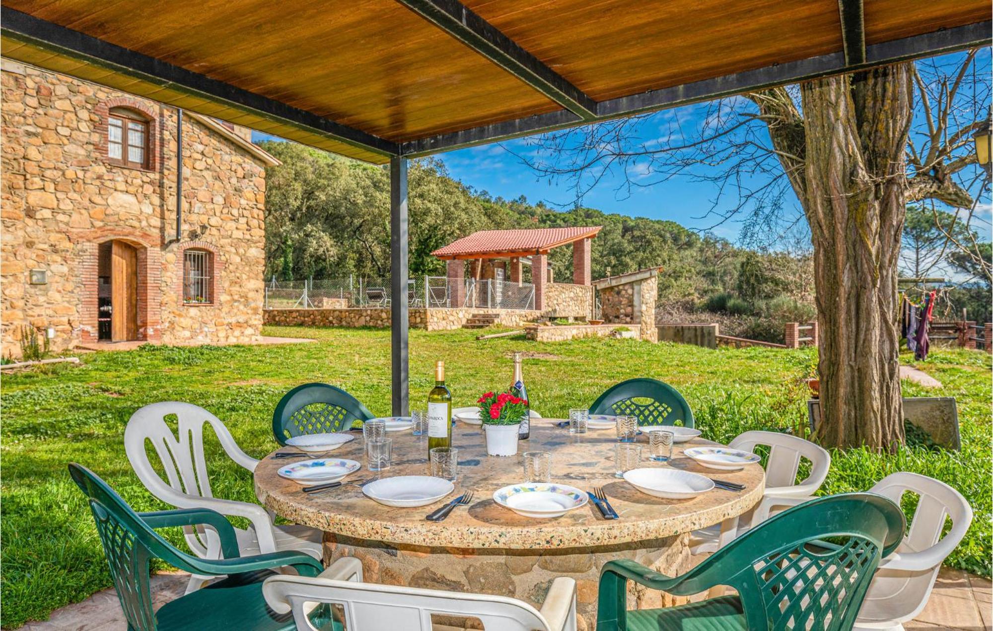 Awesome Home In Riells I Viabrea With Wifi Breda Buitenkant foto