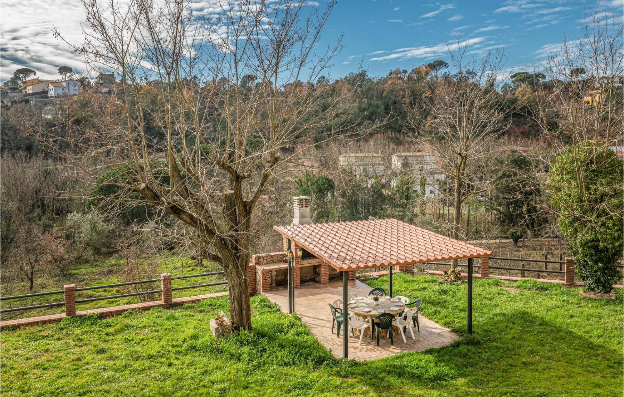 Awesome Home In Riells I Viabrea With Wifi Breda Buitenkant foto